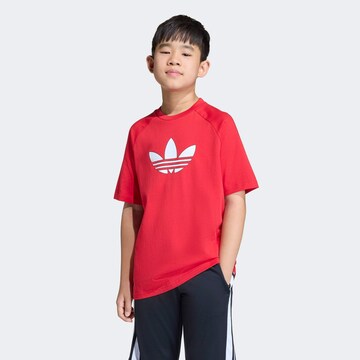 ADIDAS ORIGINALS Shirt in Red: front