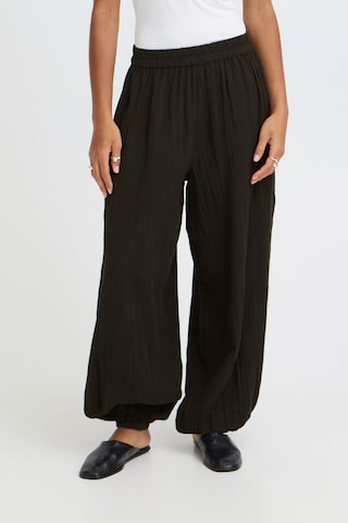 ICHI - regular Pantalón 'CALLIE' en negro