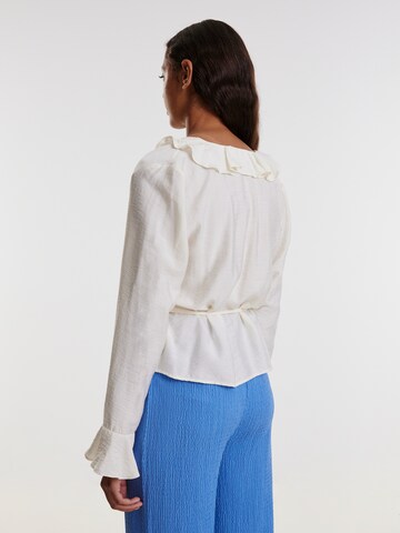 EDITED - Blusa 'Skyler' en blanco