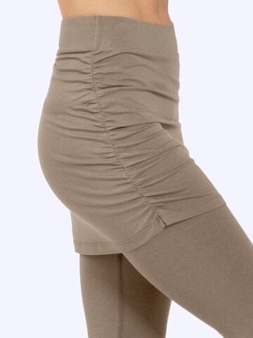 Magadi Skinny Workout Pants 'Lara' in Beige