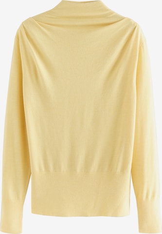 Pulover de la Next pe galben: față