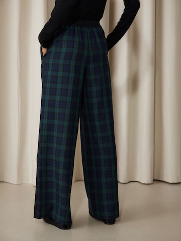 Wide leg Pantaloni di Next in verde