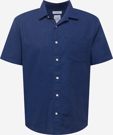 GAP Regular fit Button Up Shirt in Blue: front