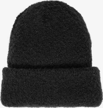 Oxmo Beanie ' VIOLA ' in Black: front