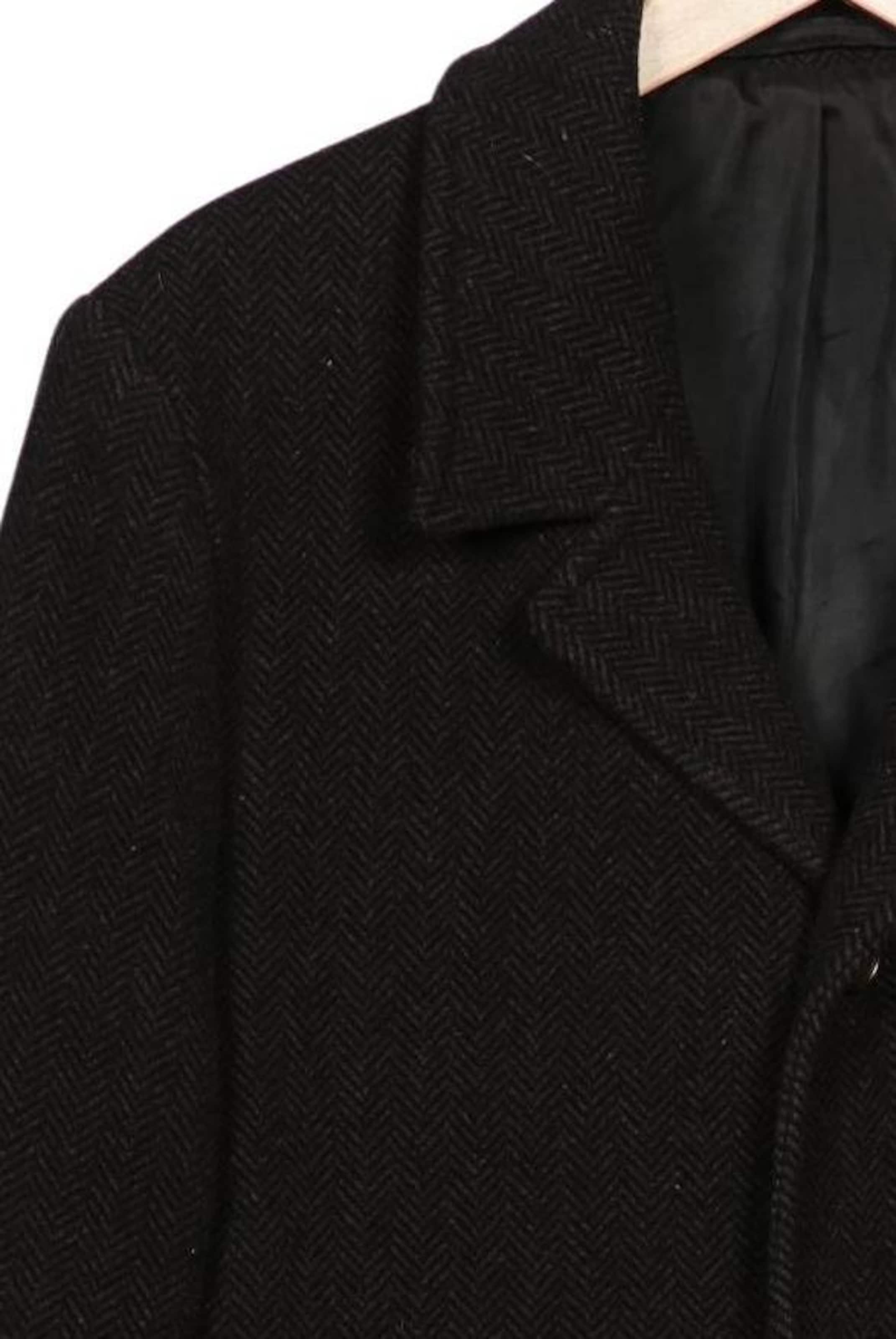 Commander Jacket & Coat in M in Black