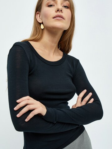 minus Shirt 'Cally' in Zwart