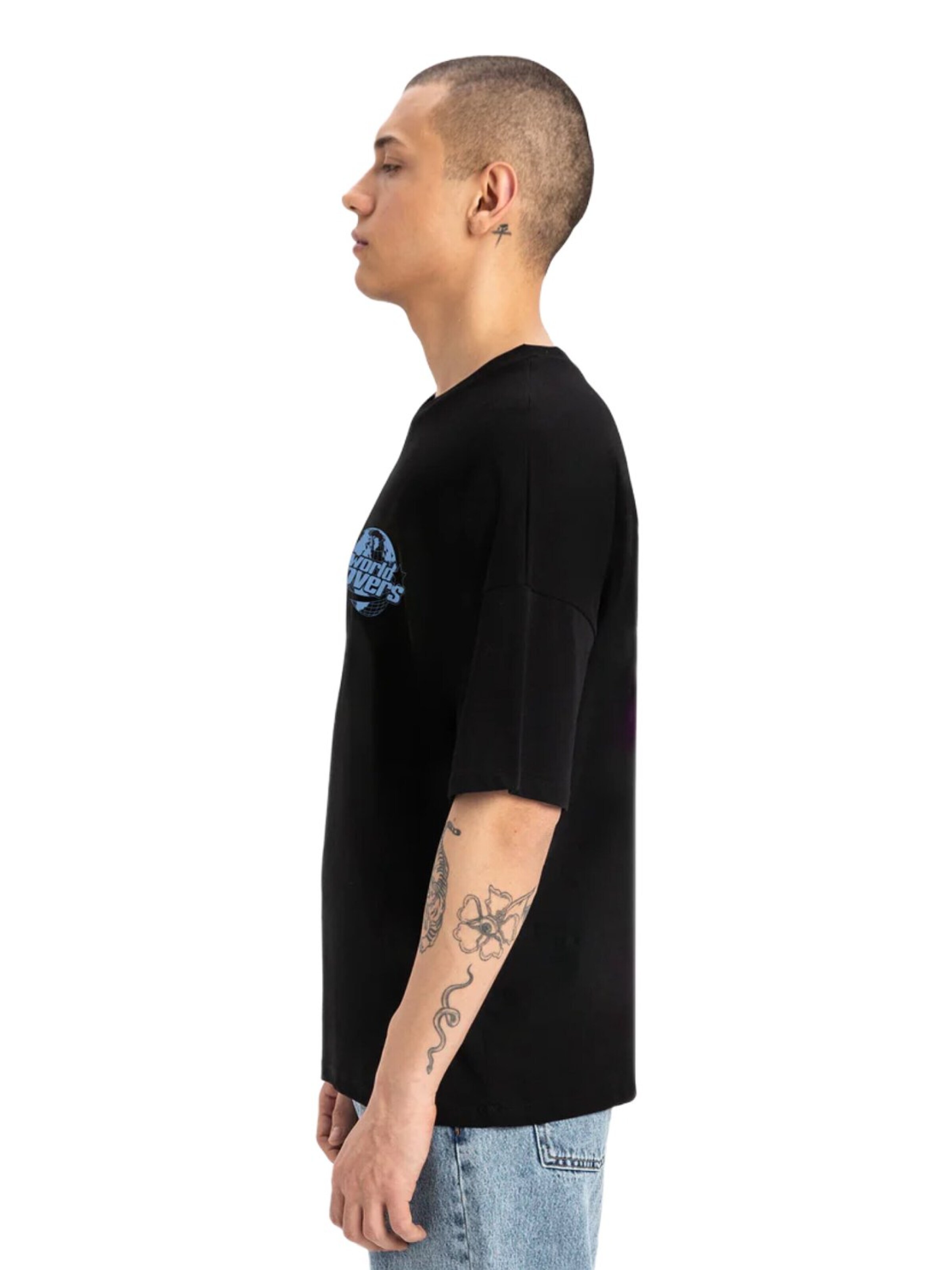 UNIQVIBE Shirt in Black