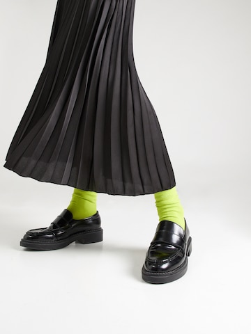 Sublevel חצאיות בשחור