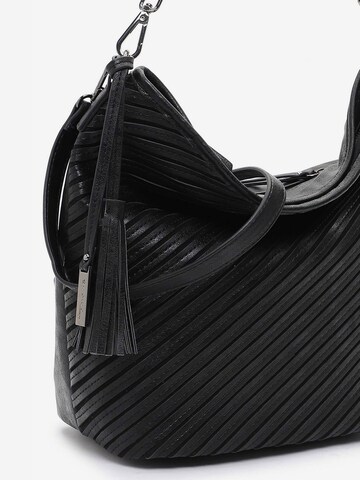 TAMARIS Tasche 'Julina' in Schwarz