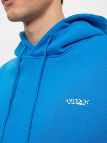 Tuta da jogging di Antioch in blu