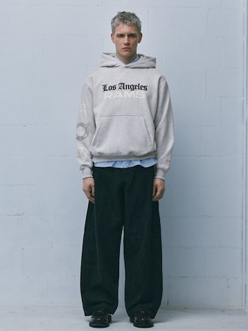 Felpa 'NFL Los Angeles' di Pull&Bear in grigio