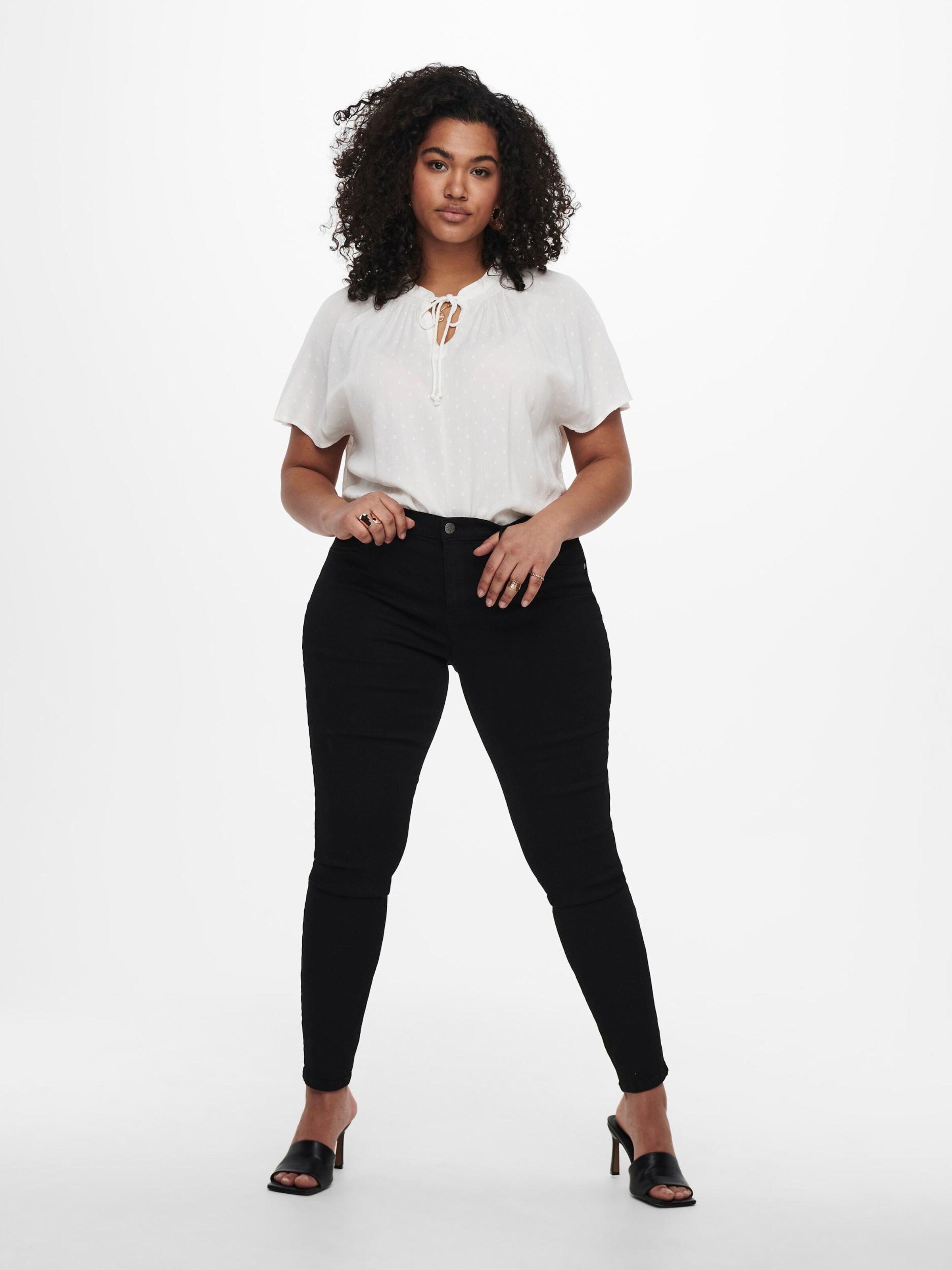 Frauen Große Größen ONLY Carmakoma Jeans 'Carstorm' in Schwarz - WF56551 Frauen Große Größen ONLY Carmakoma Jeans 'Carstorm' in Schwarz - WF56551