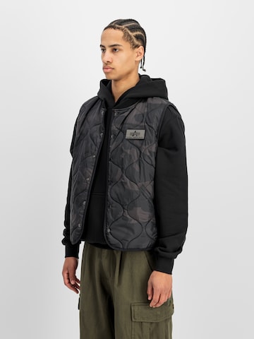 ALPHA INDUSTRIES Weste 'Q-1' in Schwarz: Vorderseite