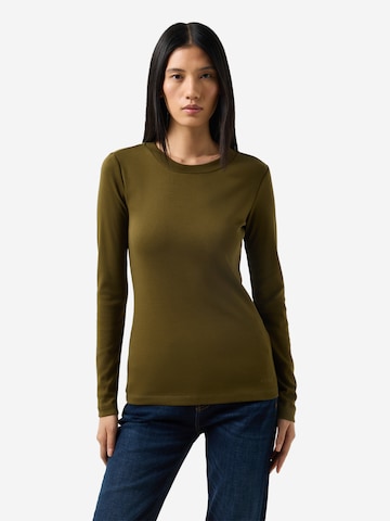 BOGNER Shirt 'Nikini' in Green: front