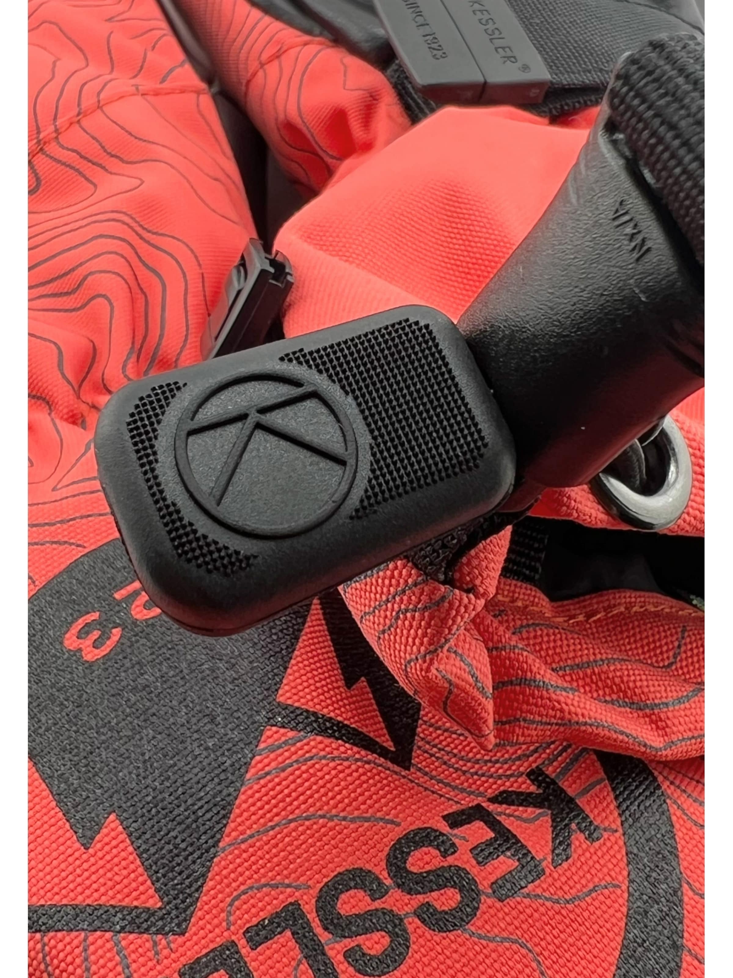 KESSLER Full Finger Gloves 'CANMORE' in Red