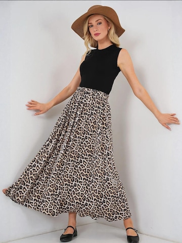Bigdart Skirt in Brown