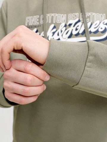 JACK & JONES Sweatshirt in Green