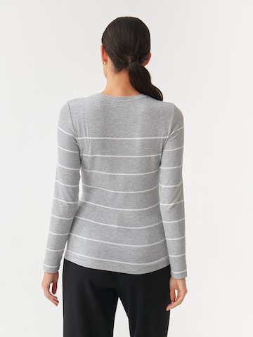 TATUUM - Camiseta 'Borsi' en gris
