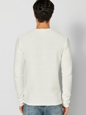 Pull-over KOROSHI en blanc