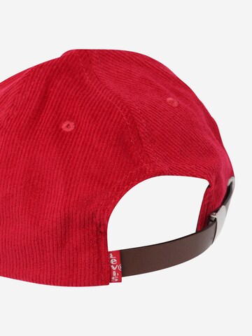 LEVI'S ® - Gorra 'HOLIDAY' en rojo