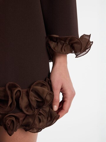 Ana Alcazar Jurk 'Enolys' in Bruin
