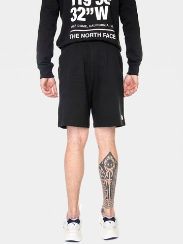 THE NORTH FACE Baggy Broek 'M Coordinates Short Eu Tnf Black' in Zwart