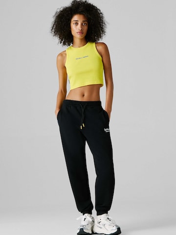 Red Bull Racing x Pepe Jeans Regular Broek in Zwart