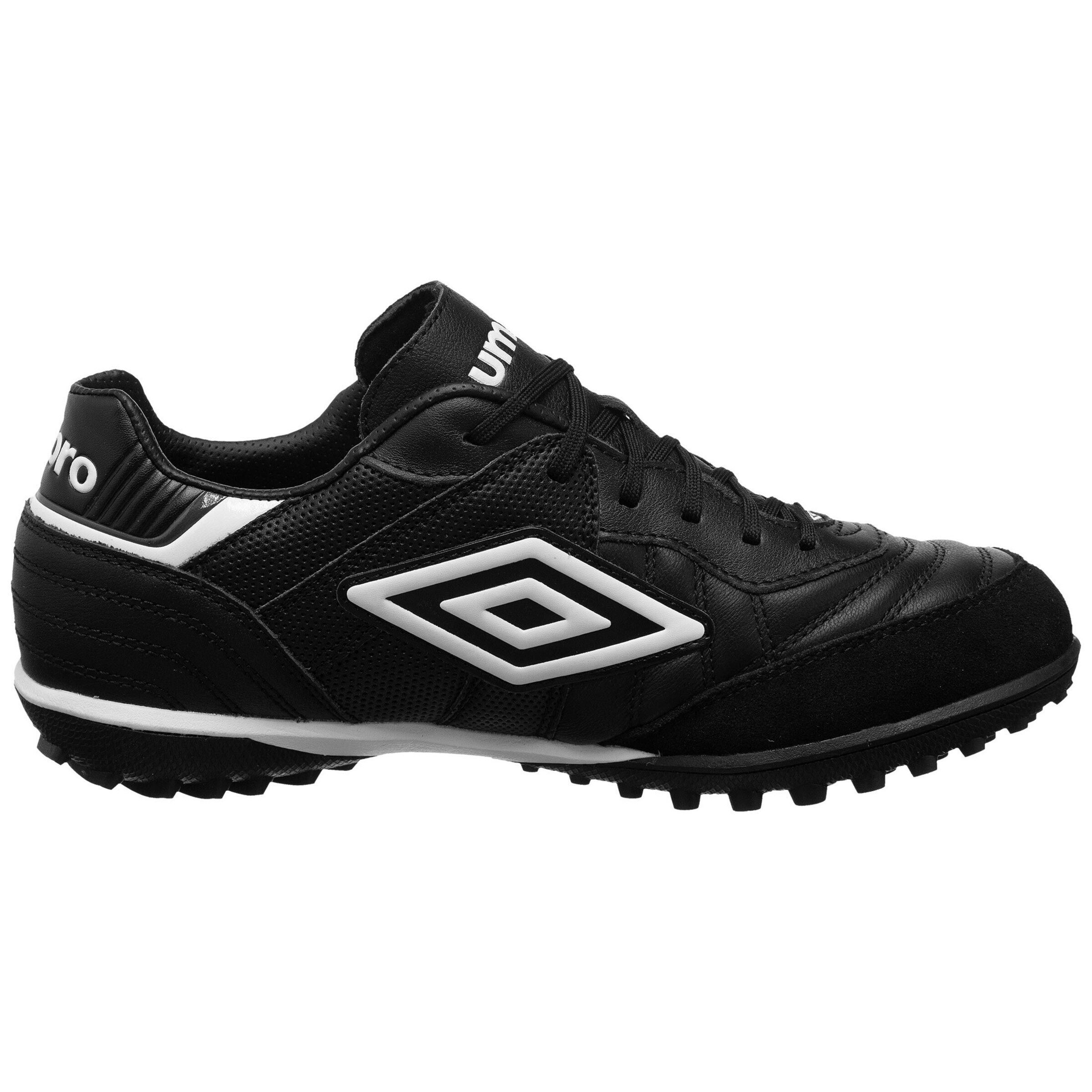 UMBRO - Chuteira 'Speciali Eternal Team' em preto