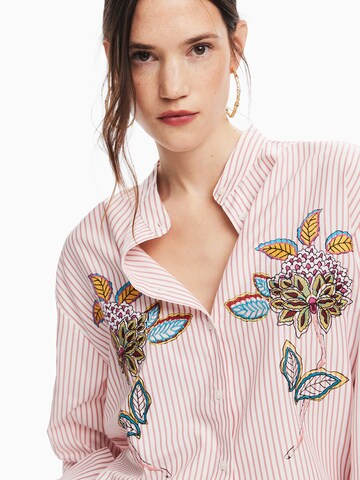 Chemisier Desigual en rose