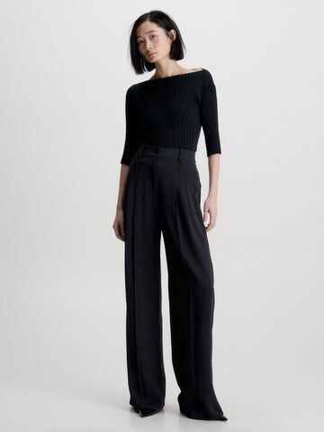 Calvin Klein Loose fit Pleat-Front Pants in Black