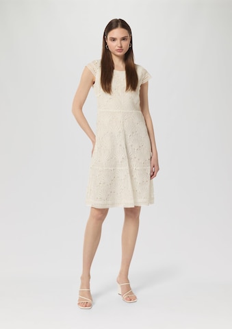 Robe COMMA en blanc