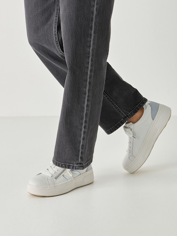 Tamaris Platform trainers in White: front