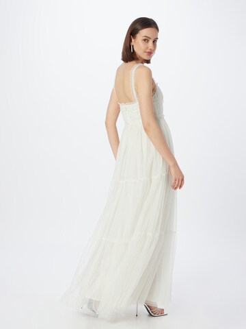 Robe Maya Deluxe en beige