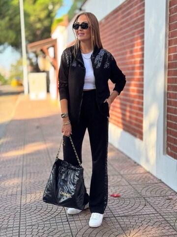 JANE's Kostüm‌‌‌‌‌‌‌ in Schwarz: Vorderseite