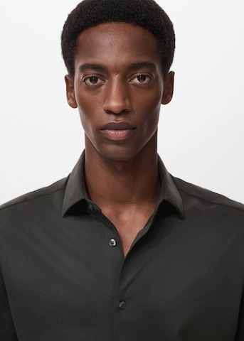 MANGO MAN Regular fit Button Up Shirt 'Adana' in Green