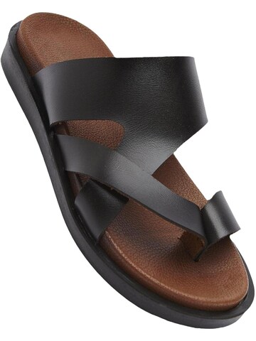 Limoya Mule 'Candra' in Black: front