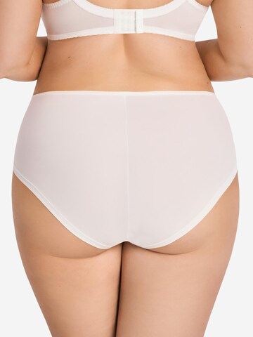 Gorsenia Slip 'K358 Blanca' in Beige