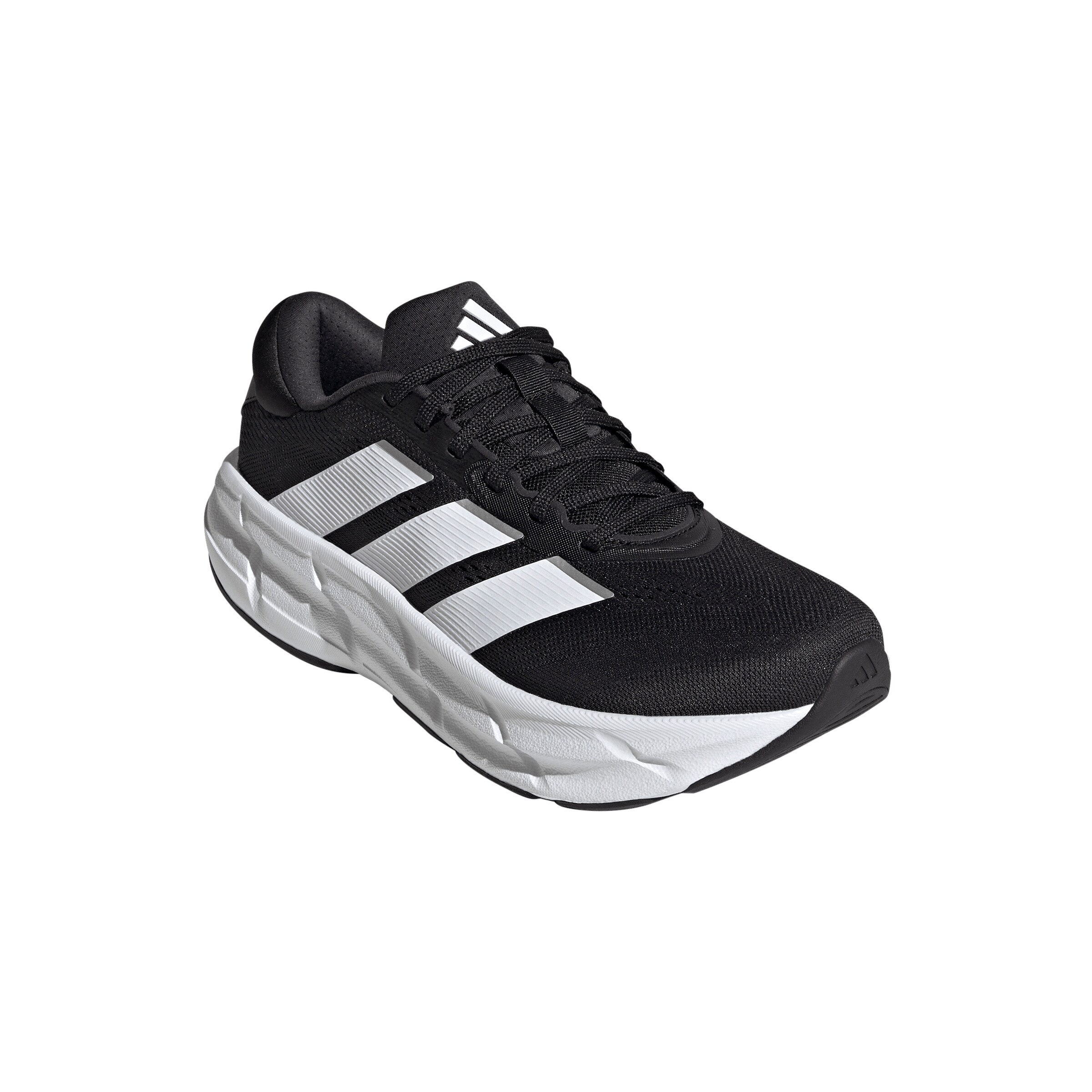 ADIDAS PERFORMANCE Обувь для бега 'QUESTAR 4' в Черный: спереди