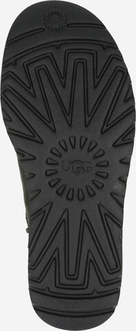 UGG Bootsit 'Classic Ultra' värissä vihreä