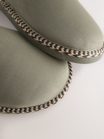 Next - Pantufa em verde