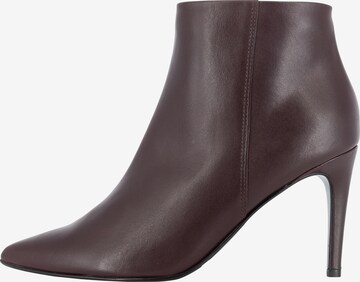 faina Booties in Brown: front