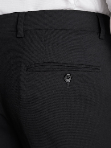Next Slimfit Hose in Schwarz