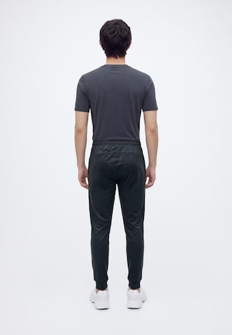 4F - Tapered Pantalón deportivo en gris