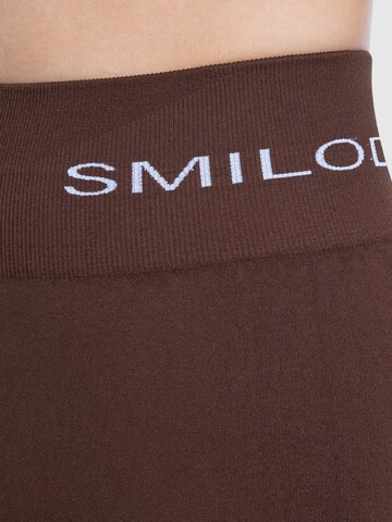 Smilodox Skinny Sports trousers 'Azura' in Brown
