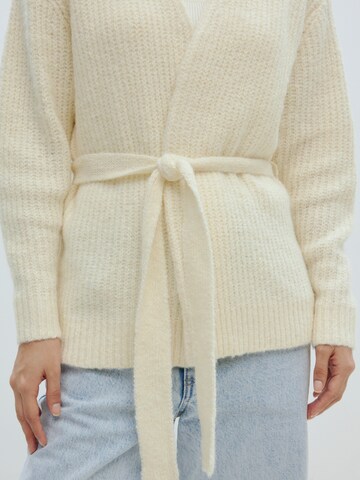 EDITED Knit Cardigan 'Annika' in White