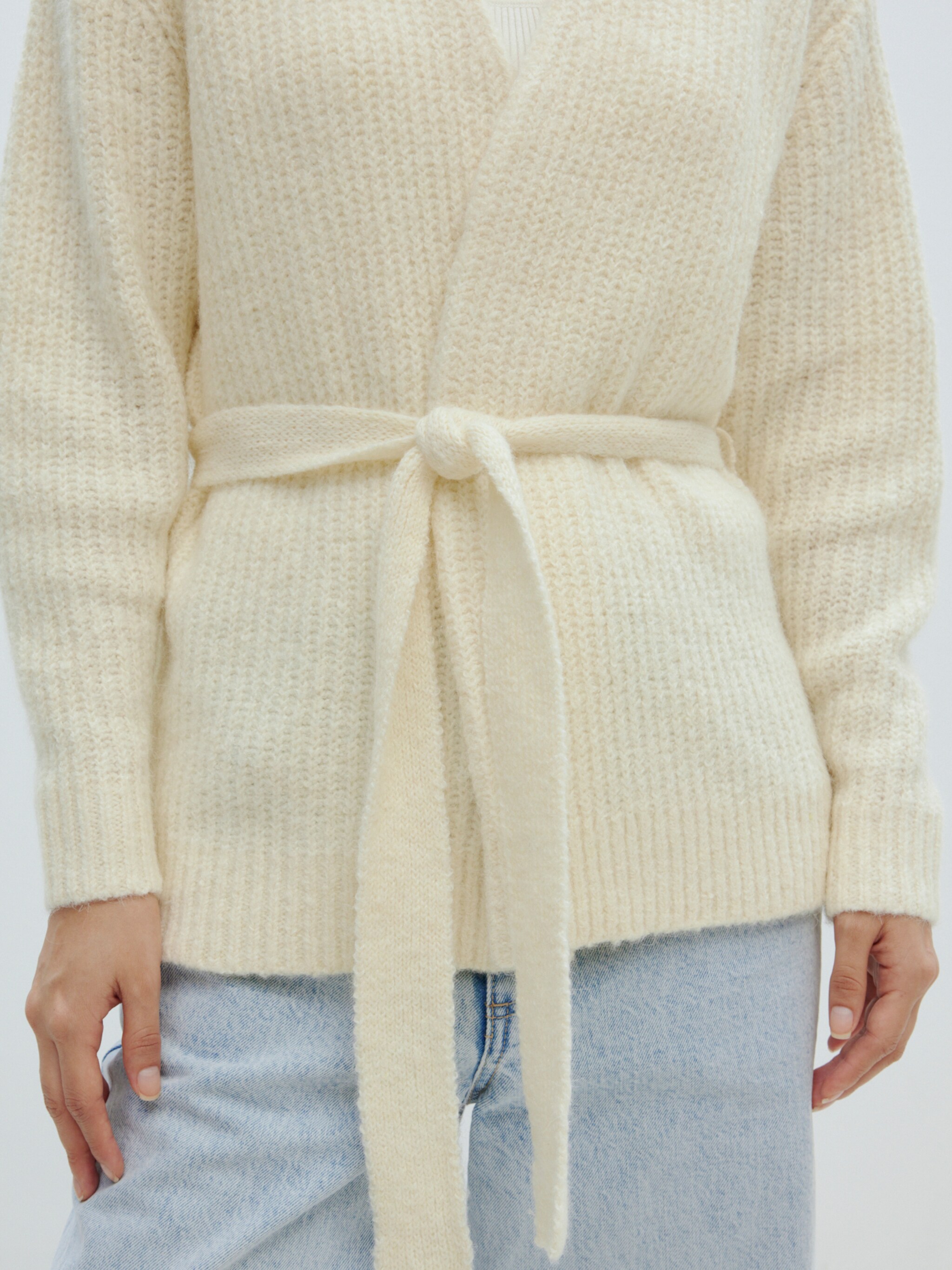 EDITED Produits Cardigan 'Annika' blanc