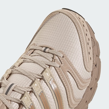 ADIDAS ORIGINALS - Sapatilhas baixas 'Adistar Control 5' em bege