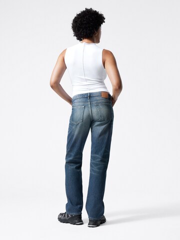 Regular Jean 'Arrow' WEEKDAY en bleu