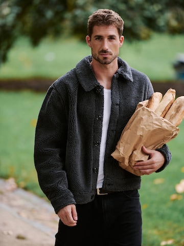 Giacca di mezza stagione di TRAPP in grigio