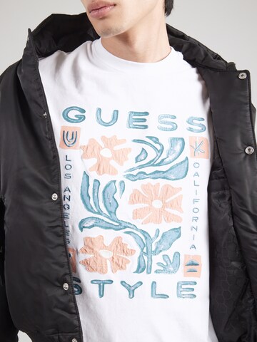 GUESS Футболка в Белый